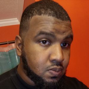 Meet your Posher, Julius dion